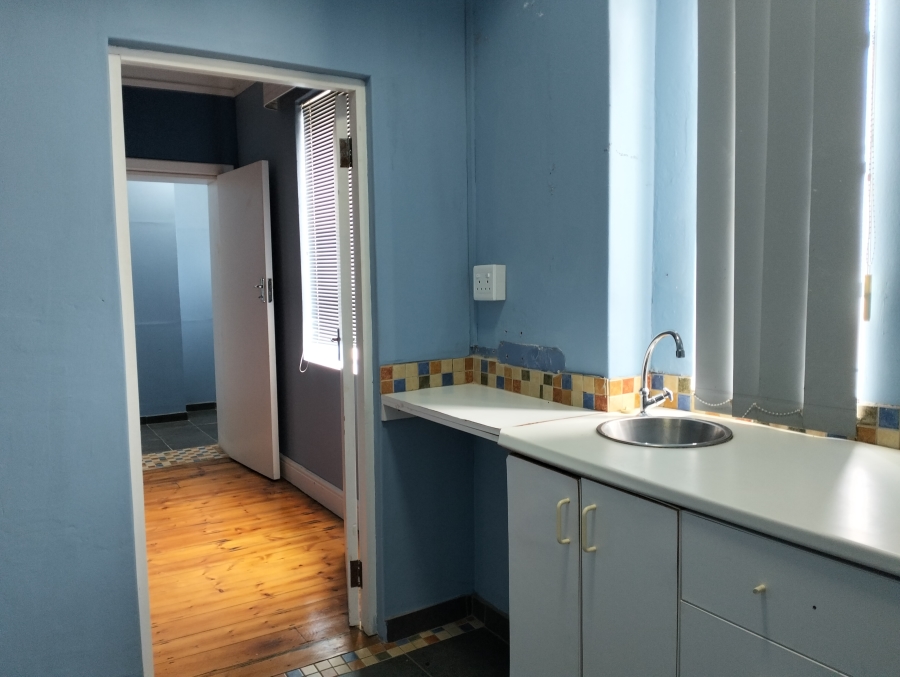 To Let commercial Property for Rent in Humansdorp Eastern Cape